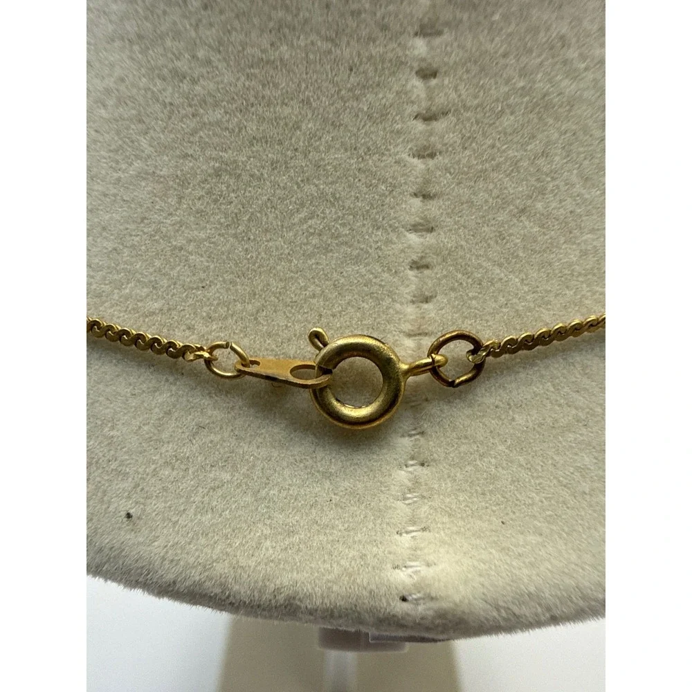 Vintage Gold Tone Curb Link Chain Necklace 16 Inch Minimalist Spring Ring Clasp